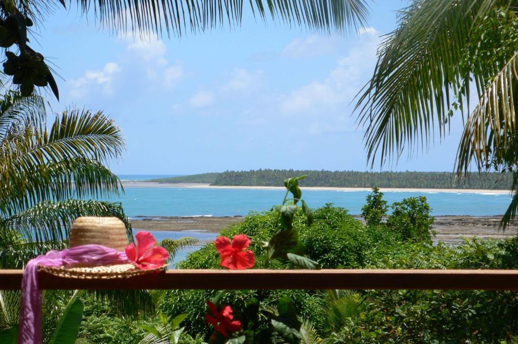 Luxury Bungalow with Air Conditioner and Private Balcony - Annex