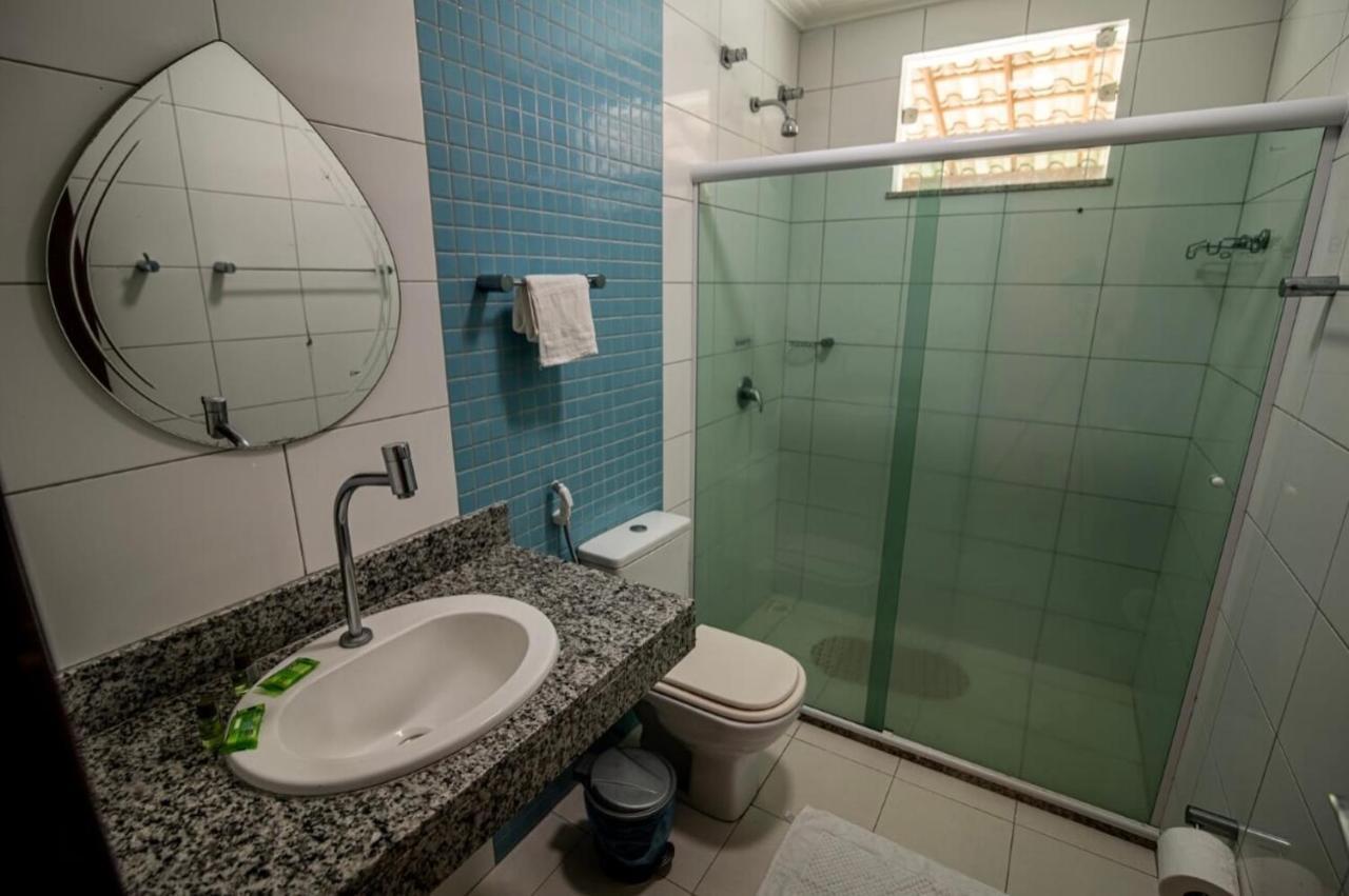 Quarto Duplo com Vista da Piscina