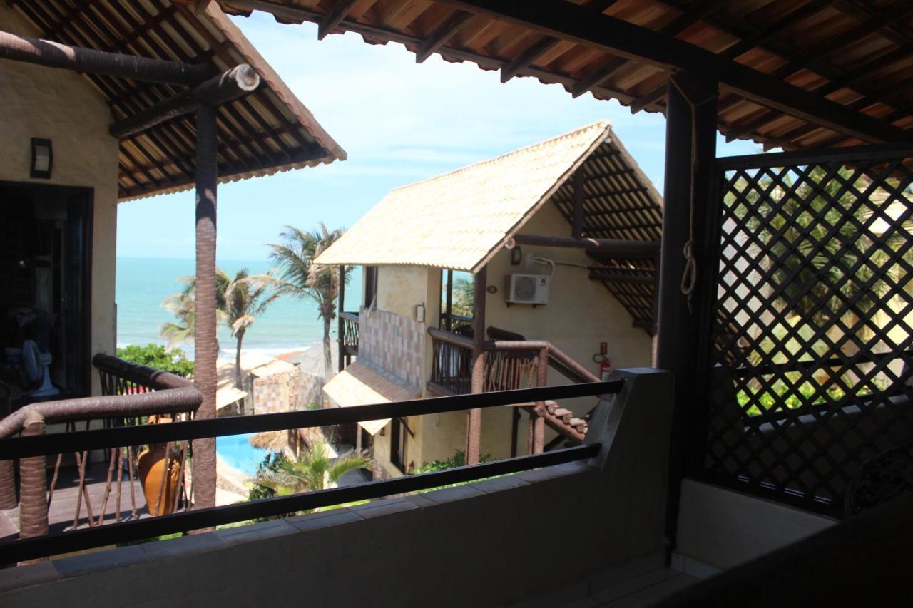 Quarto Superior com Cama de Casal ou 2 de Solteiro com Vista do Mar