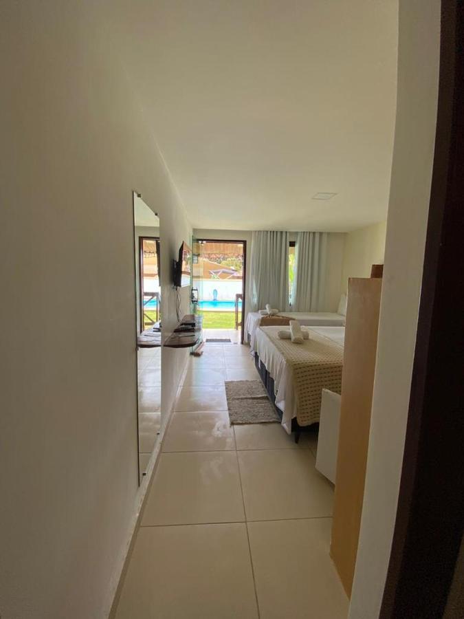 Quarto Triplo com Varanda