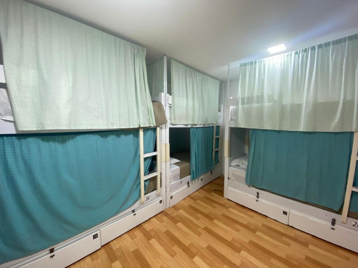 Cama de Solteiro em Dormitório Masculino