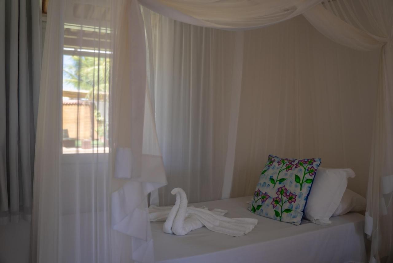 Triple Room with Pool View,1271123998:JPEG