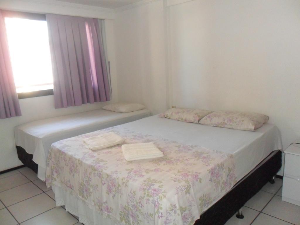 Appartamento con 2 Camere da Letto e con Vista Mare Parziale