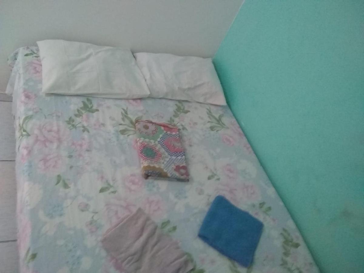 Quarto com Cama de Casal ou 2 de Solteiro