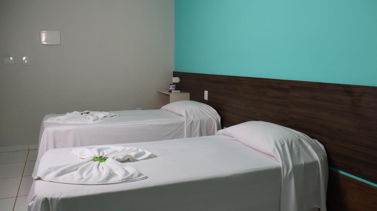 Quarto Standard com 2 Camas de Solteiro
