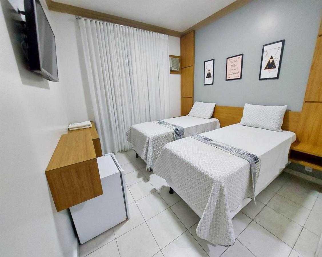 Quarto Duplo