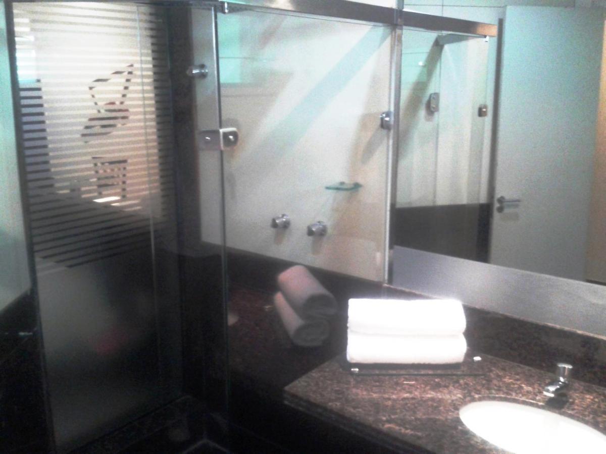 Deluxe Double Room with Shower