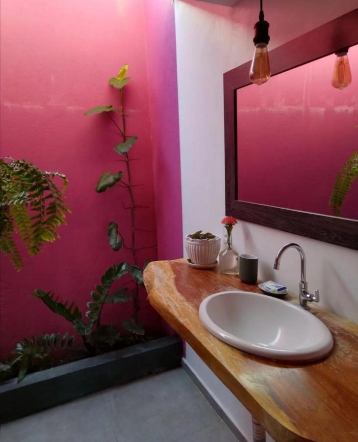 Quarto Triplo com Casa de Banho Privativa
