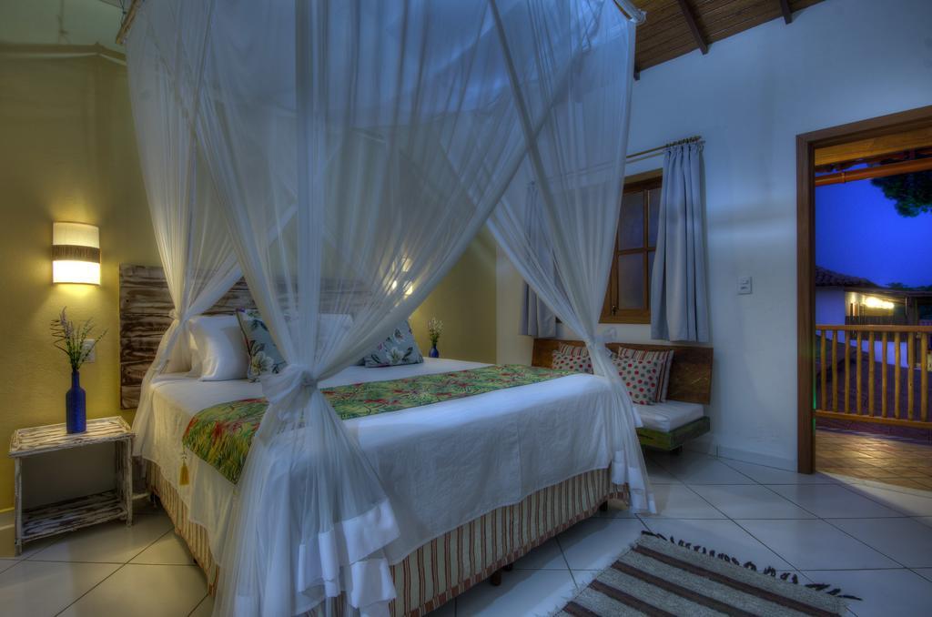Queen Room with Spa Bath