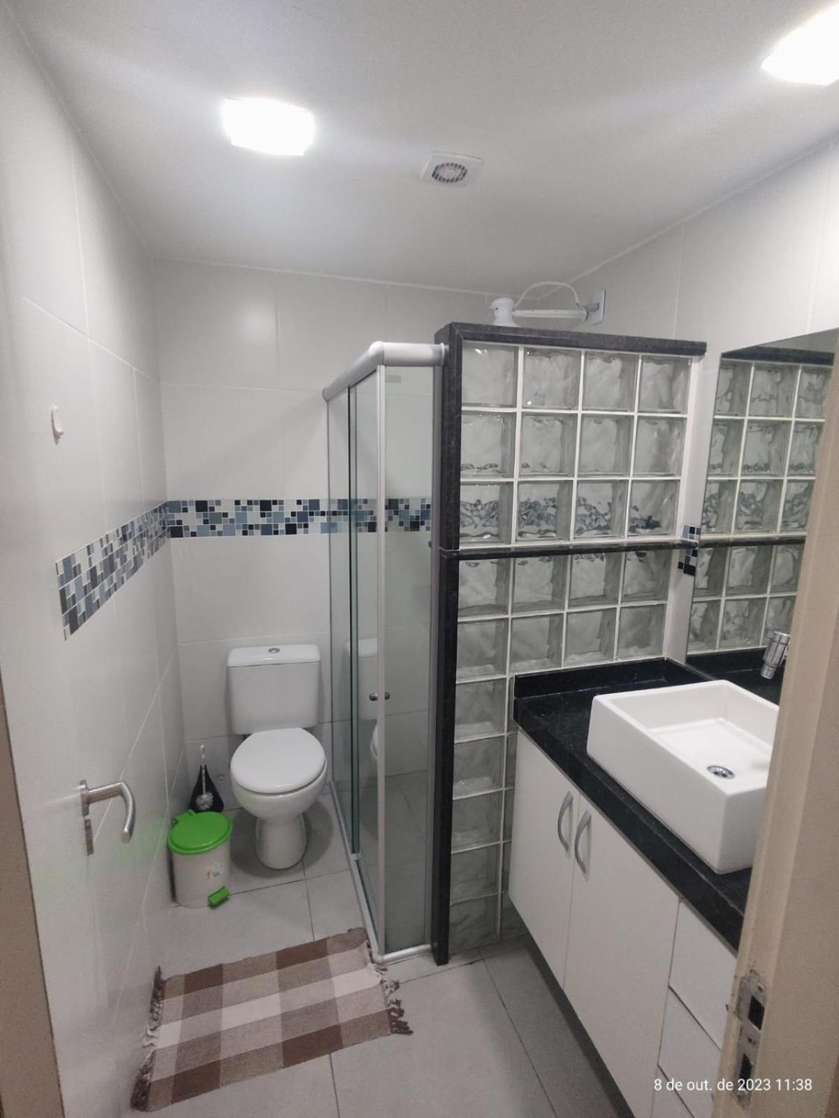 Apartamento com Vista Piscina