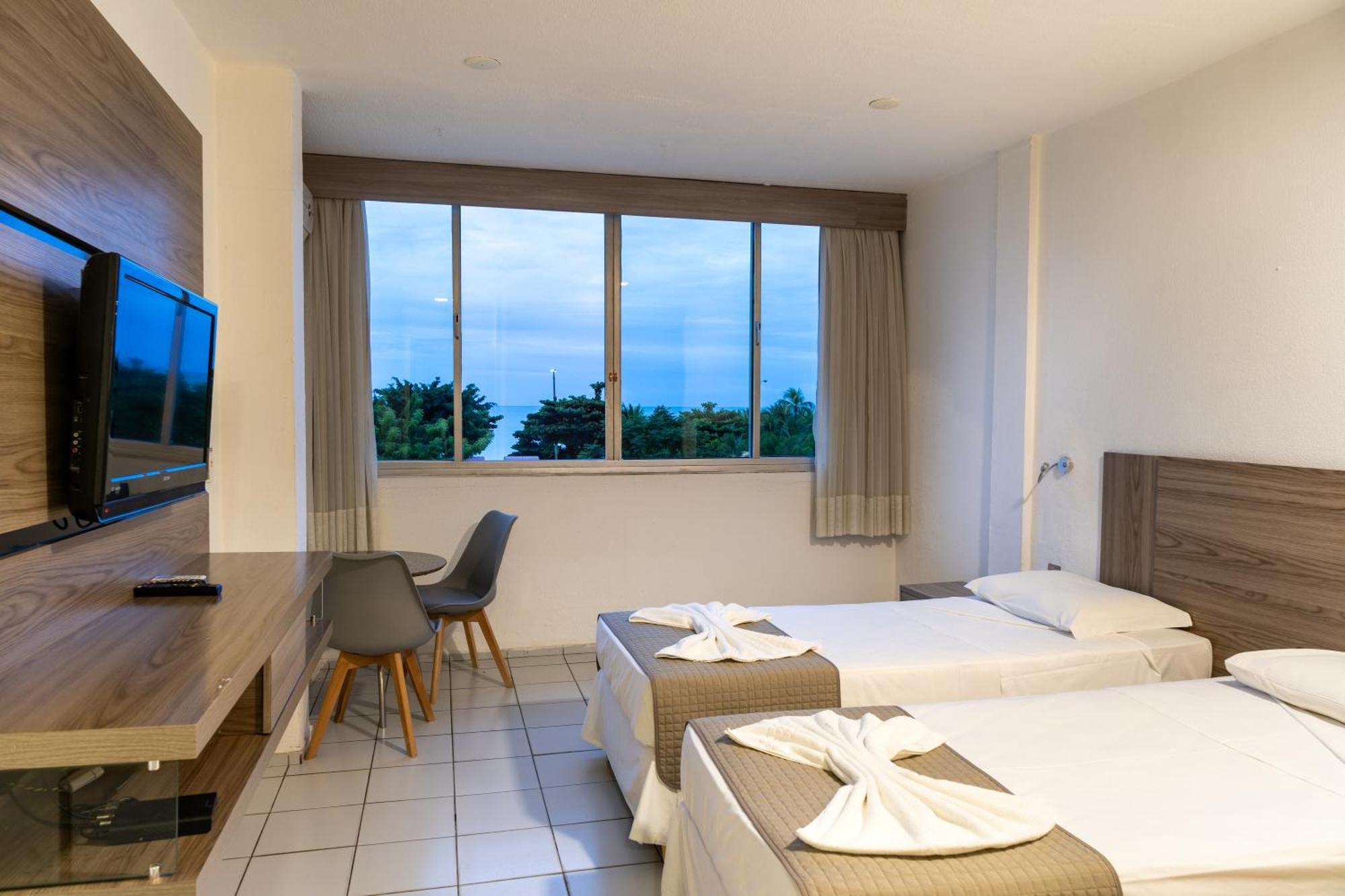Quarto Duplo ou Twin com Vista Mar Parcial