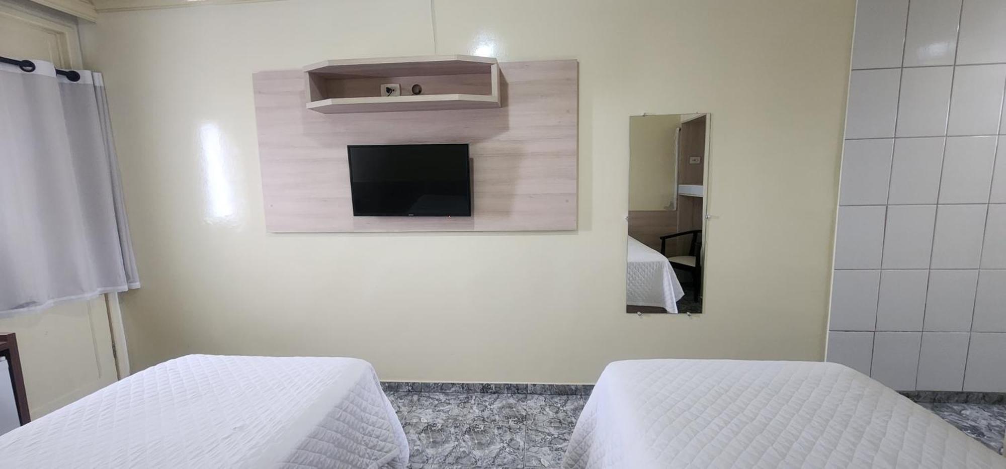 Quarto Duplo