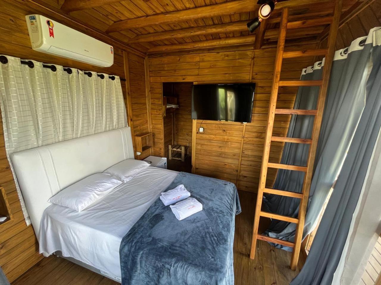 Quarto Duplo