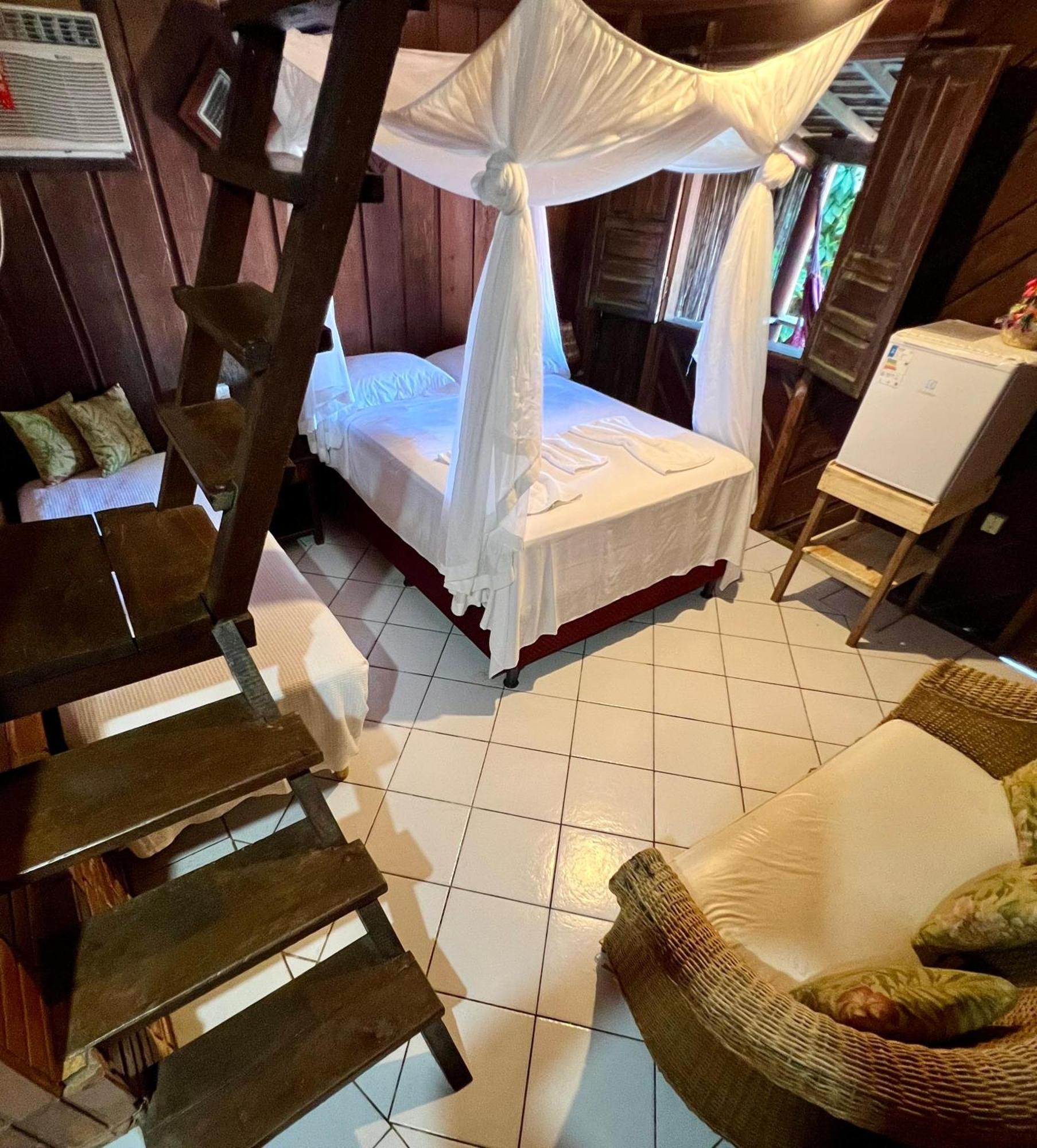 Quarto Família com Vista do Mar