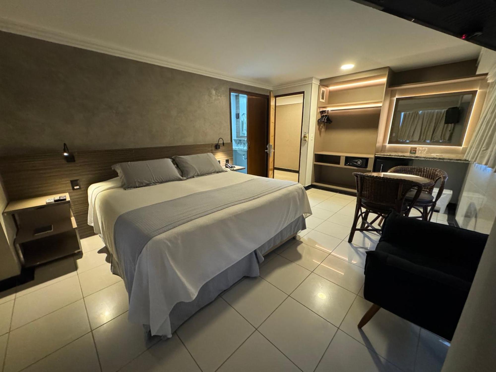 Luxury Double Room Frontal Sea View,1774436519:JPEG