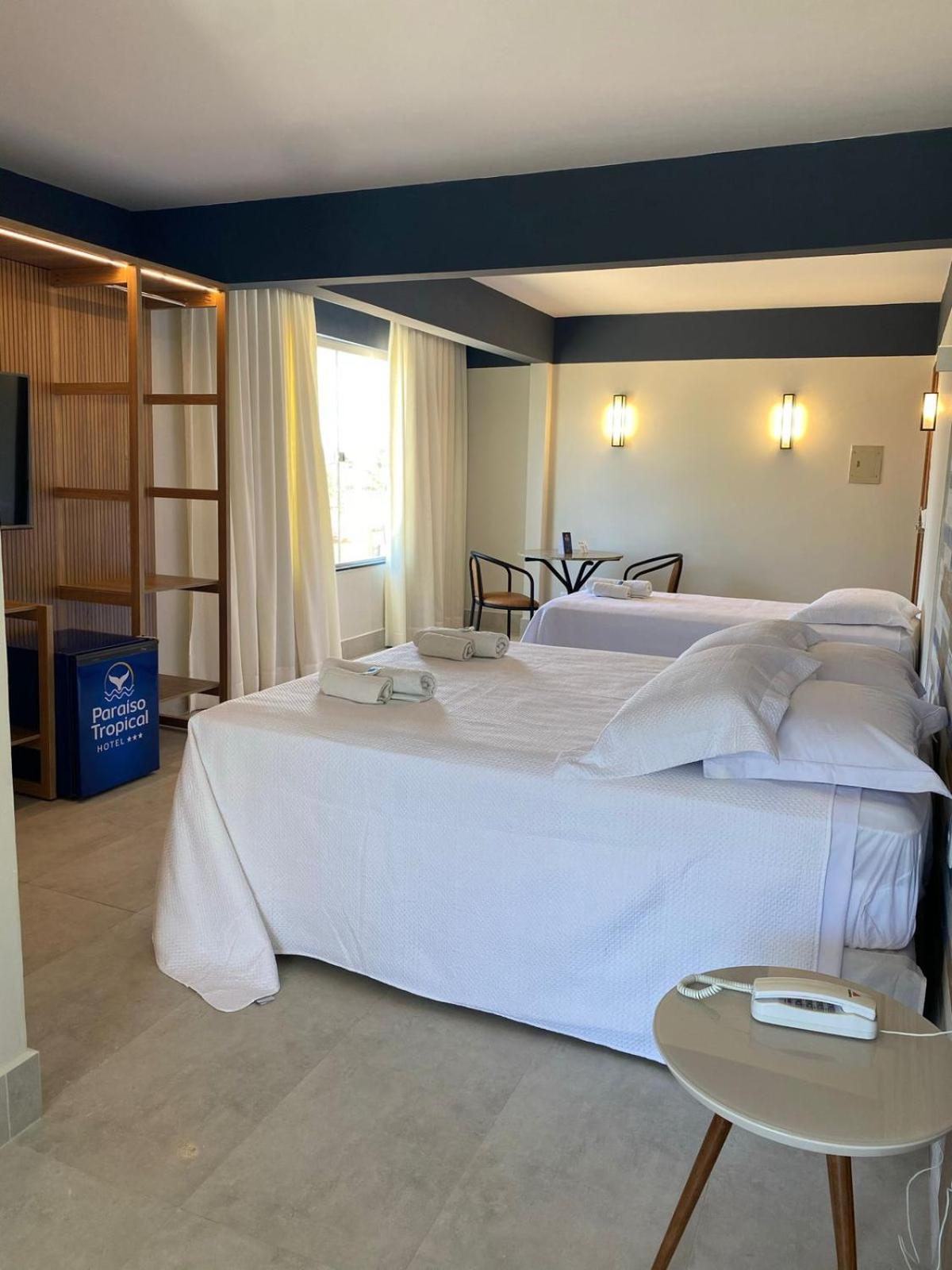 Super luxury Double Room with Balcony and Sea View