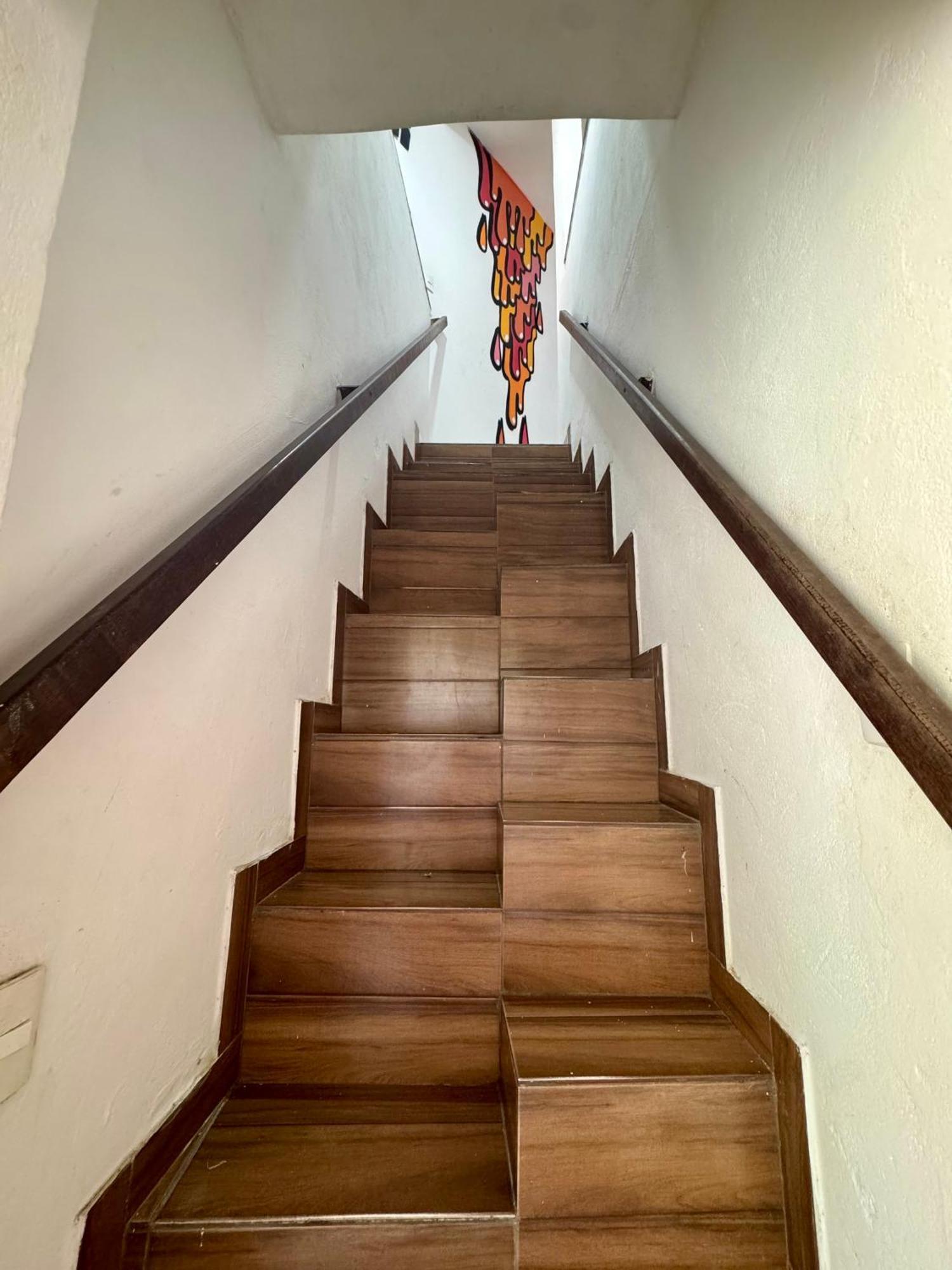 Quarto Triplo com Banheiro