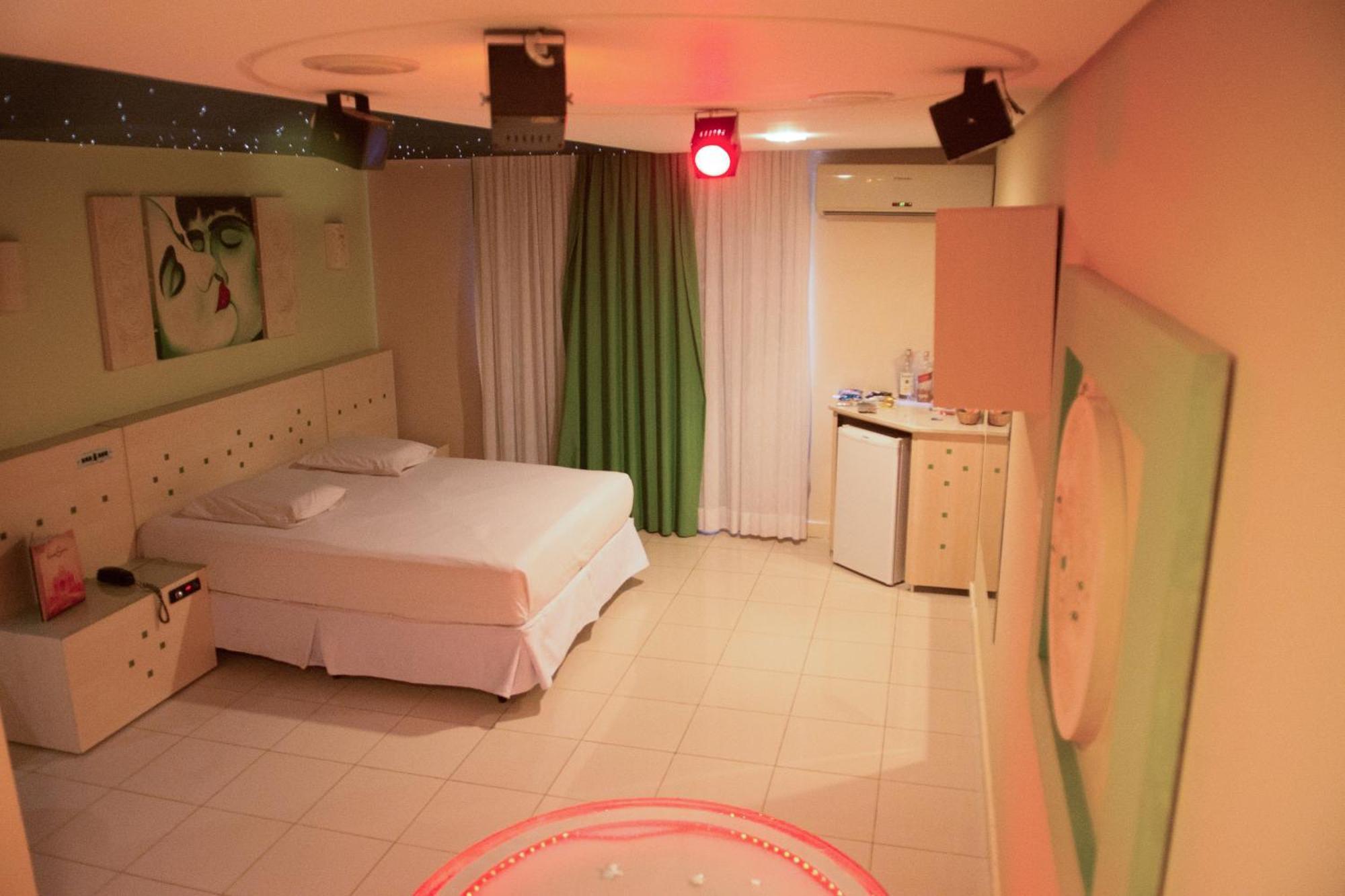 Quarto Duplo Amplo
