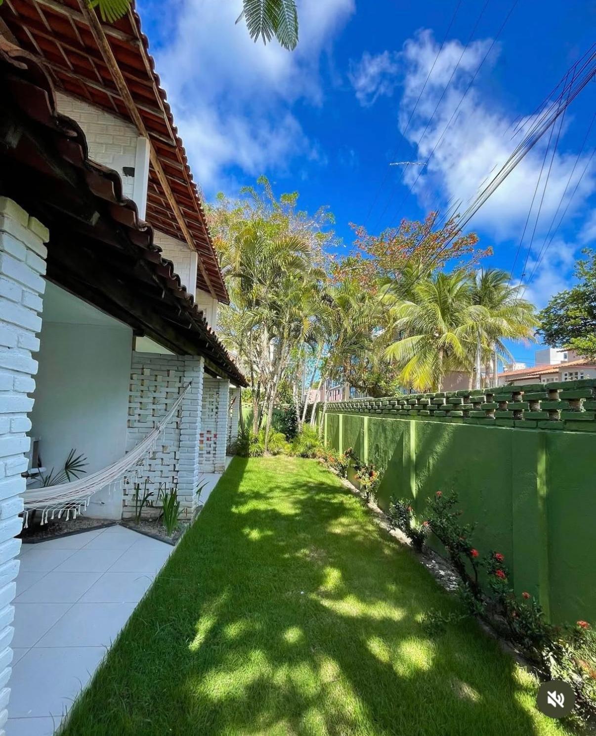 Suíte com Vista do Jardim