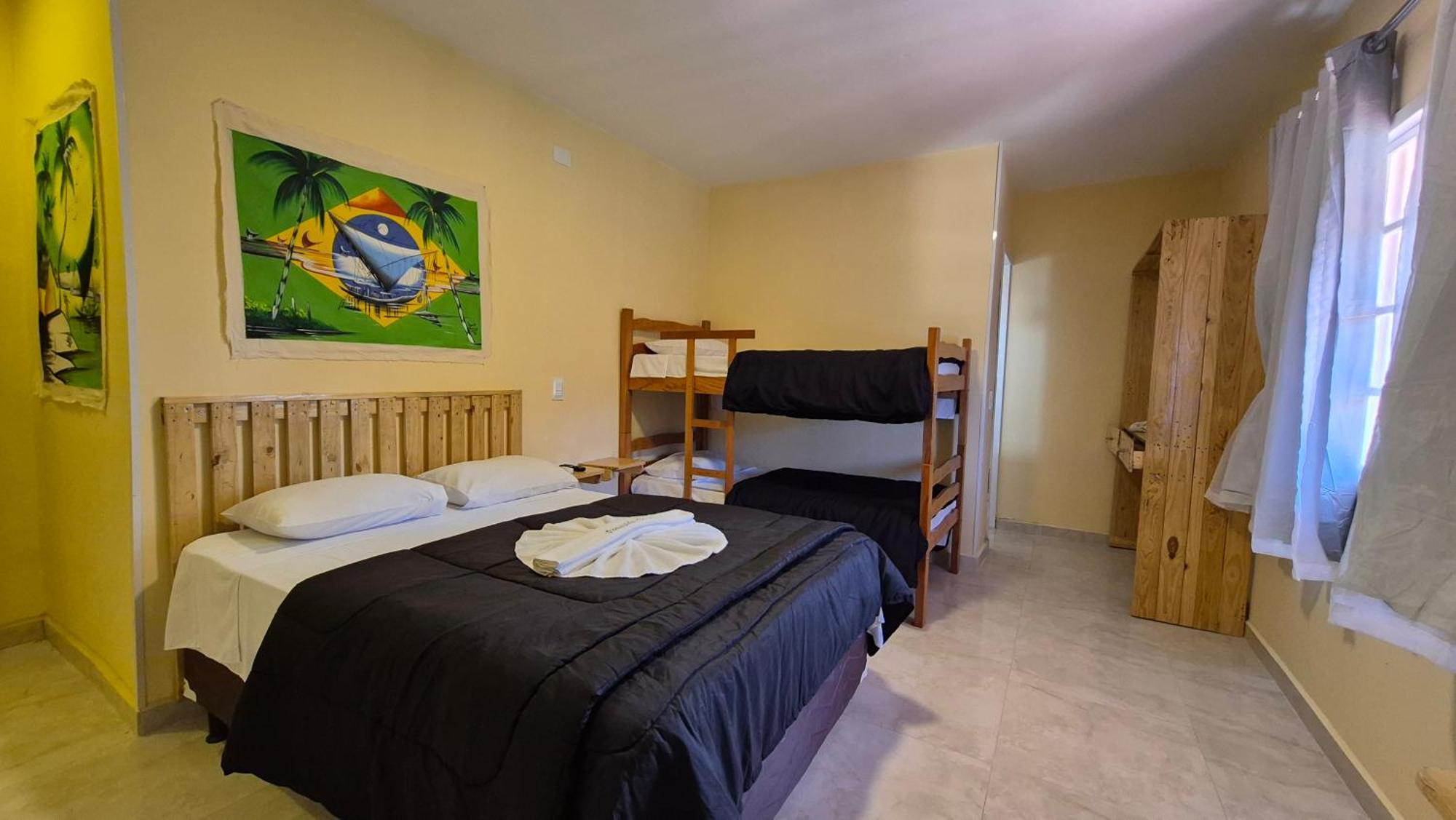 Quarto Quádruplo com Vista do Jardim