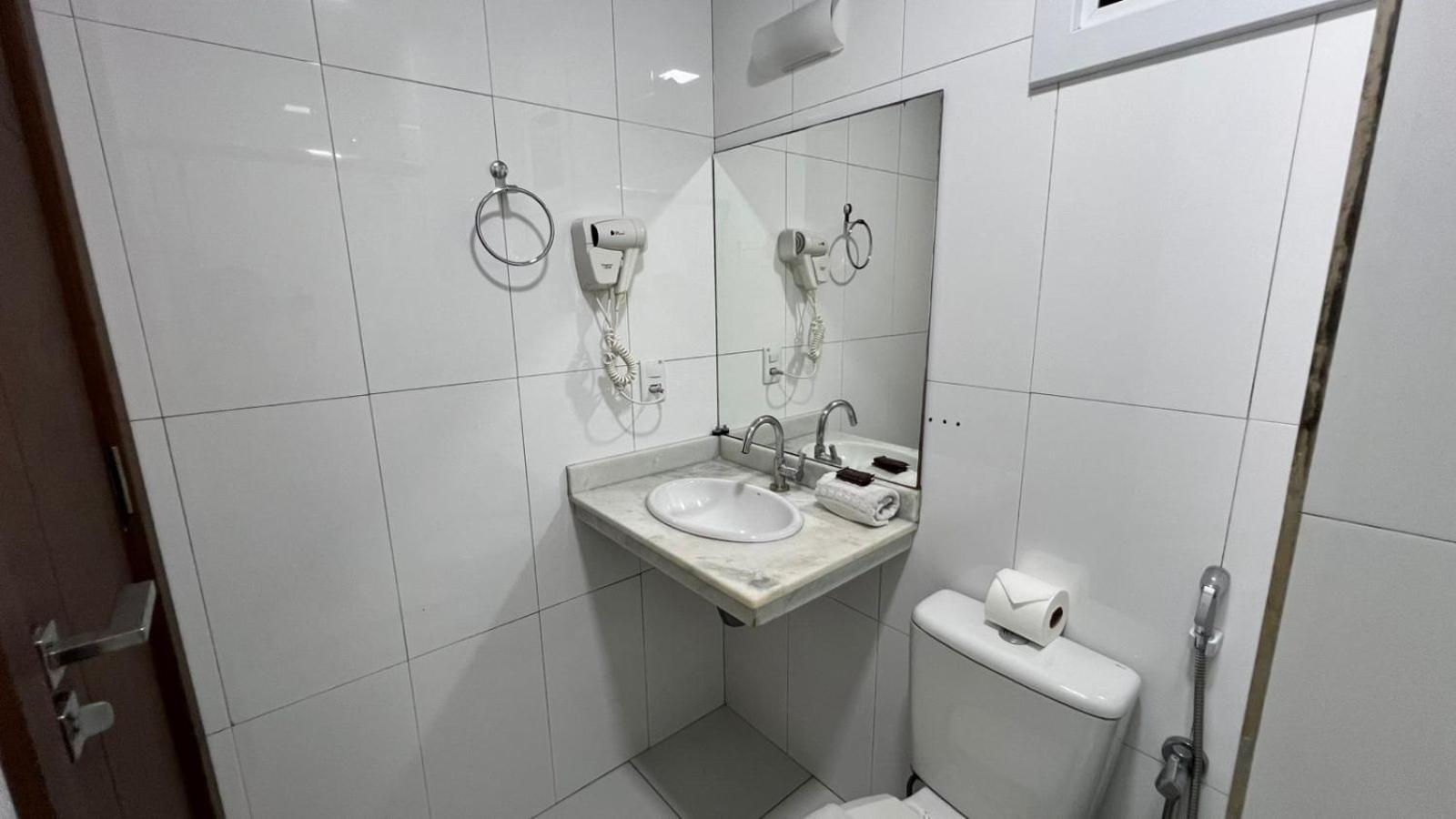 Quarto Duplo Econômico