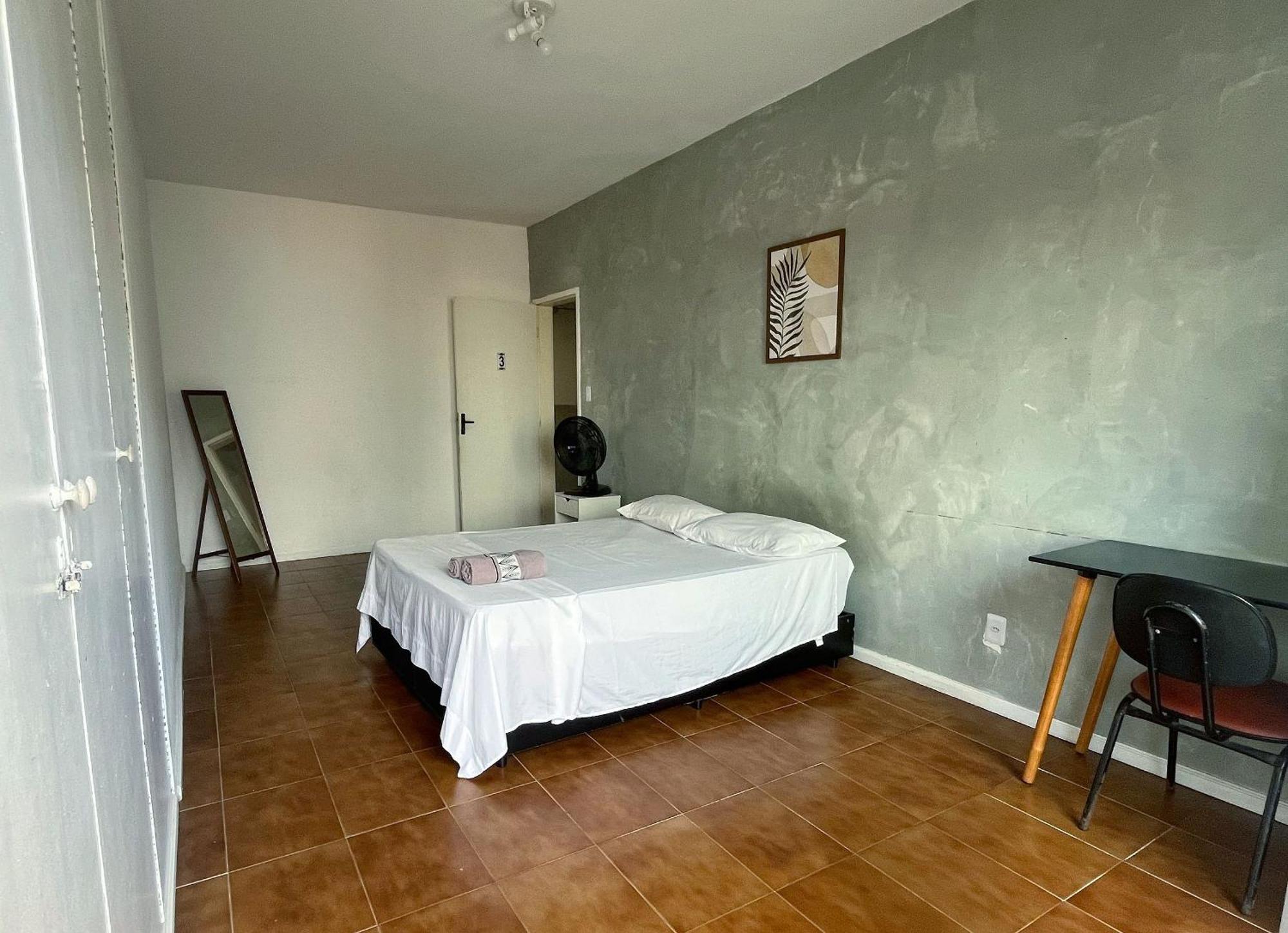 Quarto Duplo