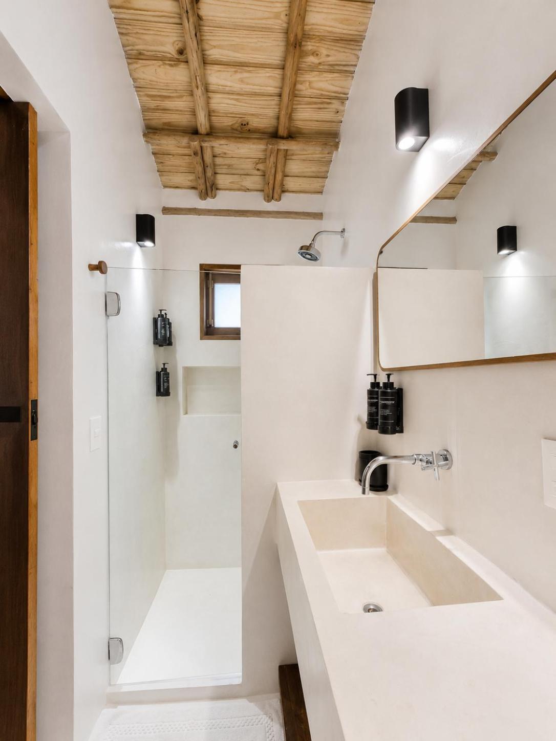 Quarto Triplo com Varanda