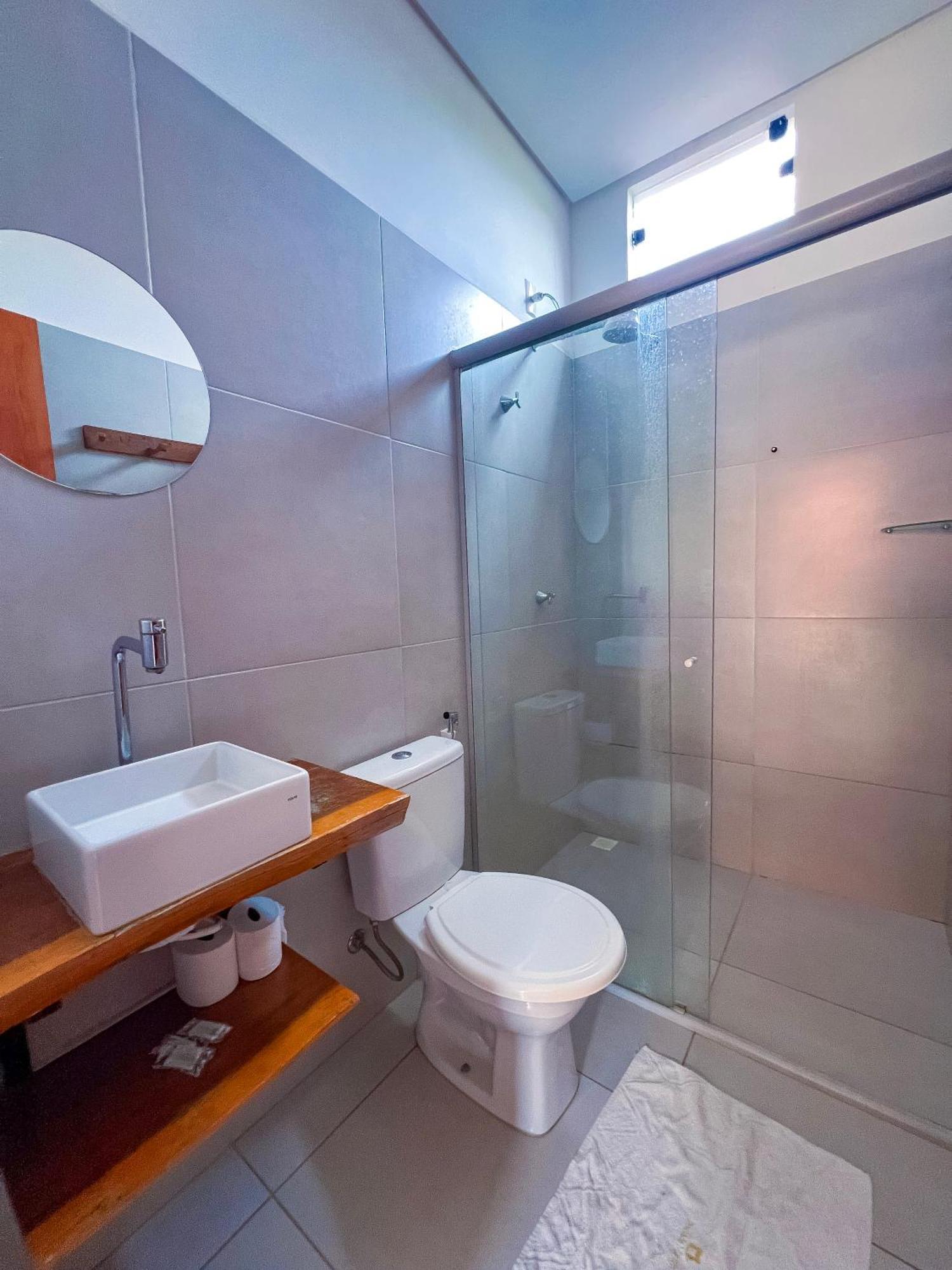 Quarto Duplo com Cama Extra
