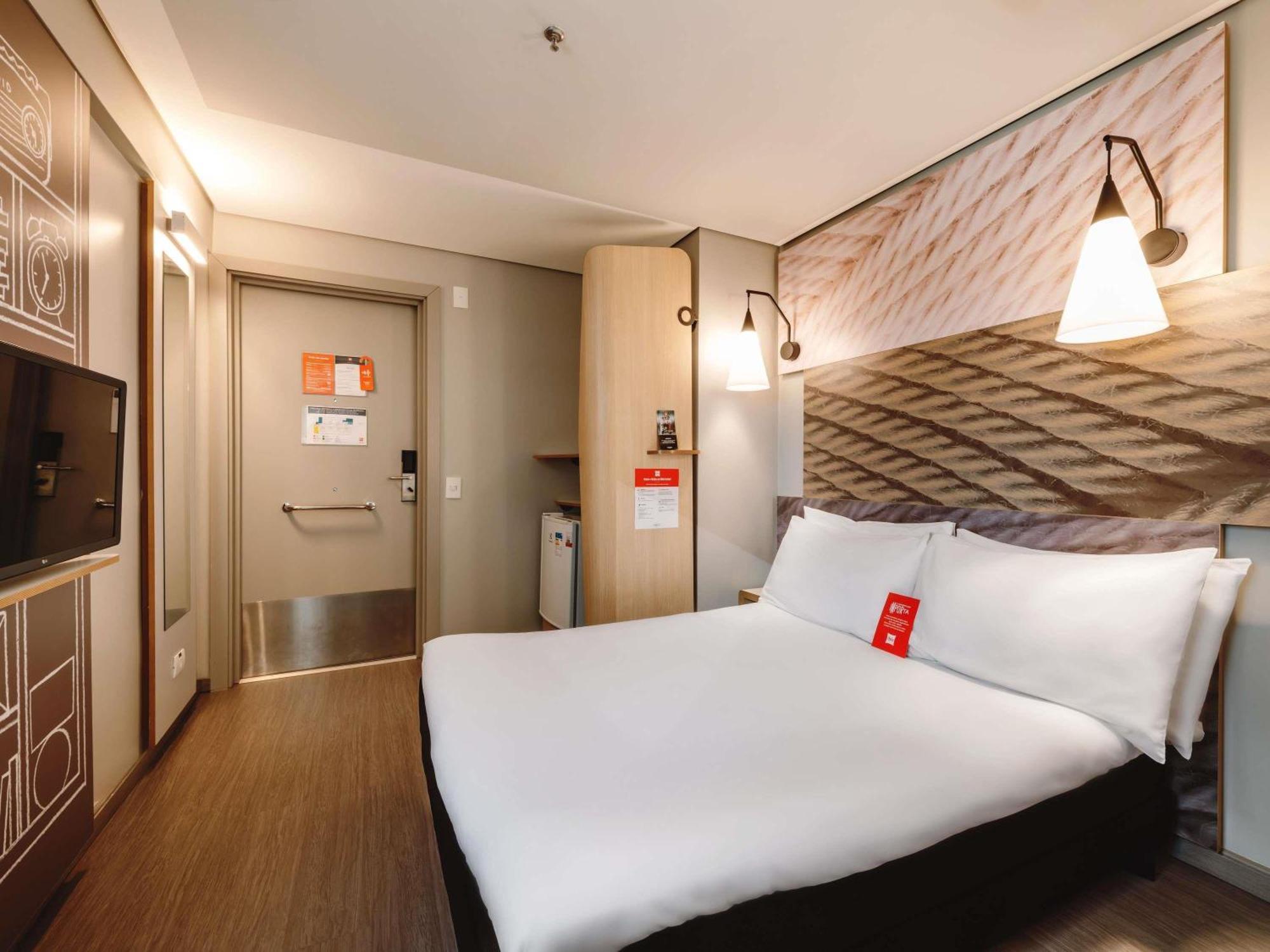 Apartamento com Cama de Casal - Acesso para Hóspedes com Mobilidade Reduzida