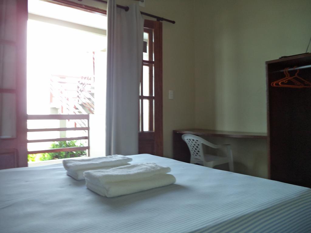 Quarto Triplo Superior com Vista do Mar