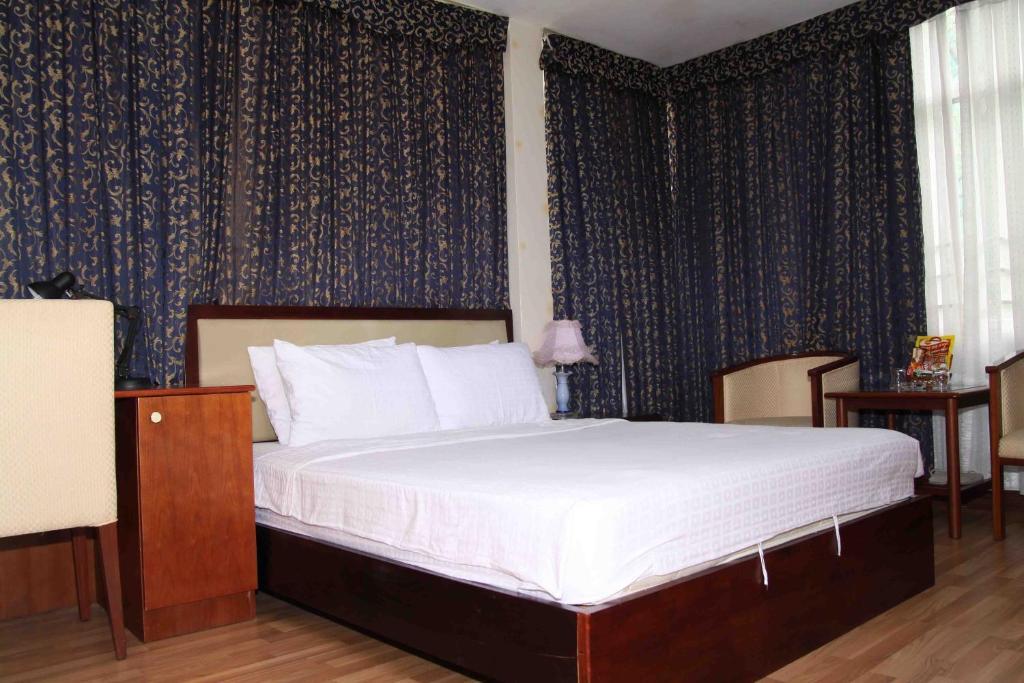 Quarto Quádruplo com Banheiro