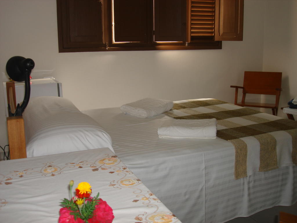 Quarto Duplo