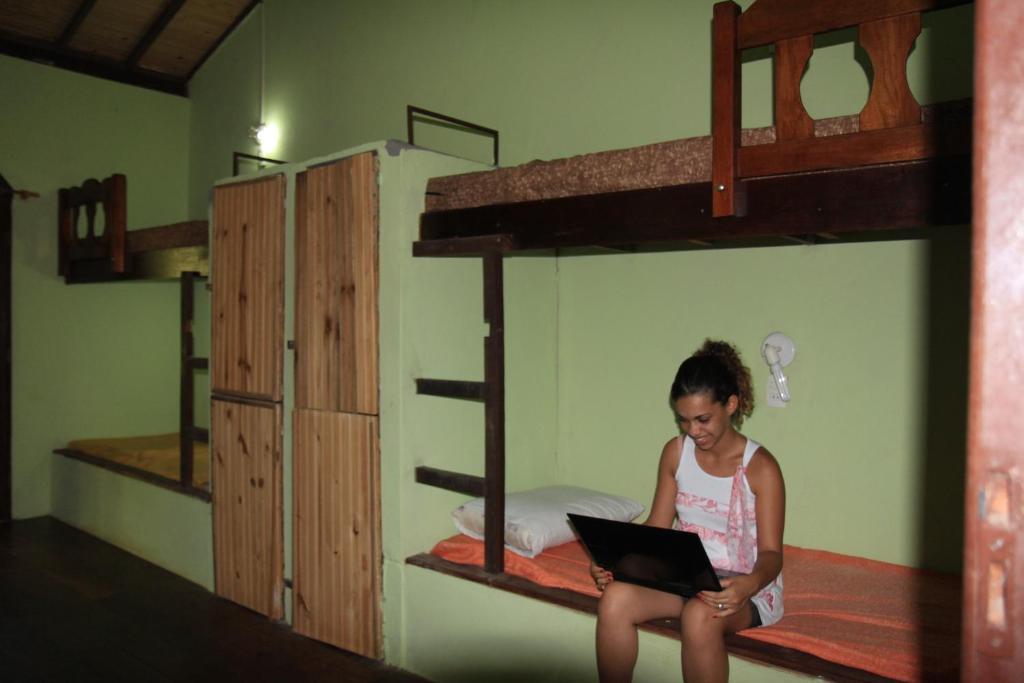 Cama em Dormitório Feminino com 6 Camas