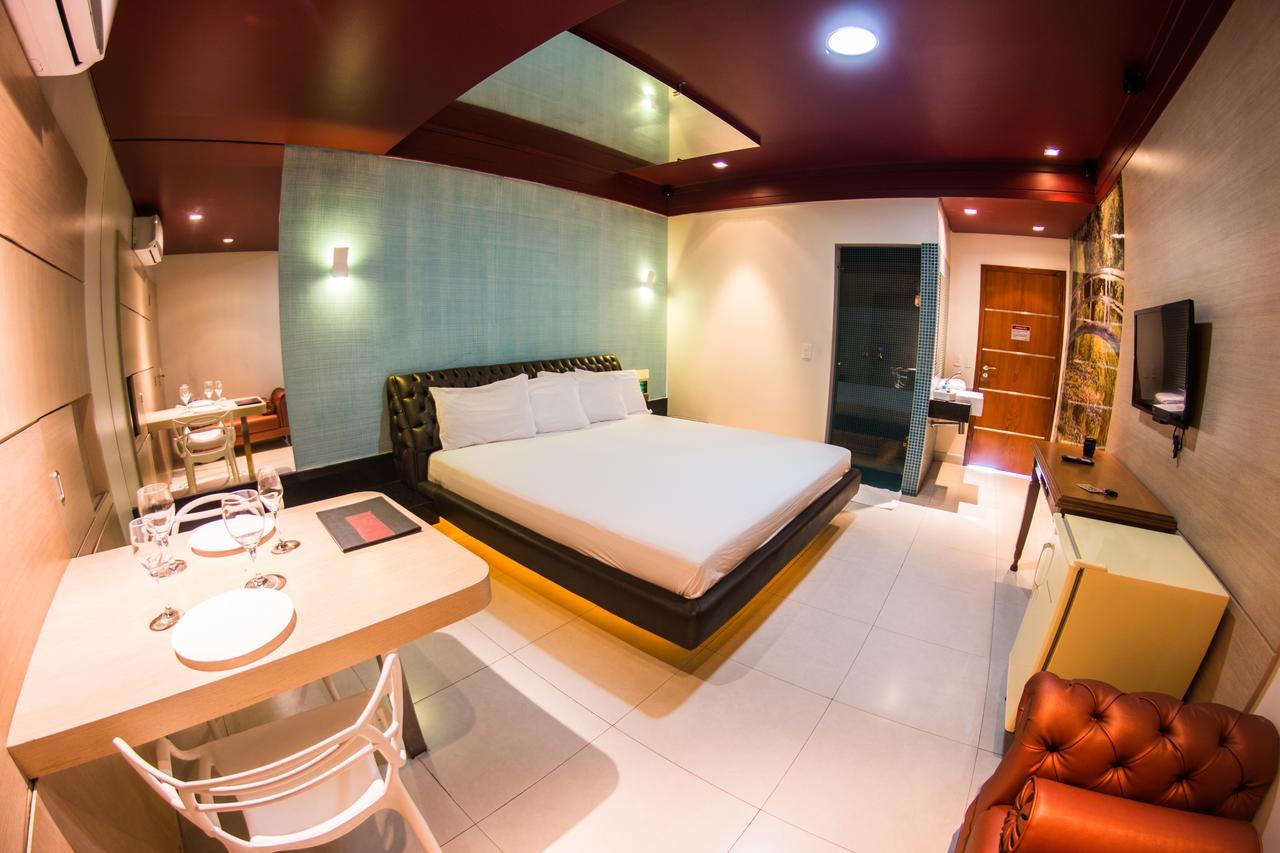 Deluxe Room,639688134:JPEG