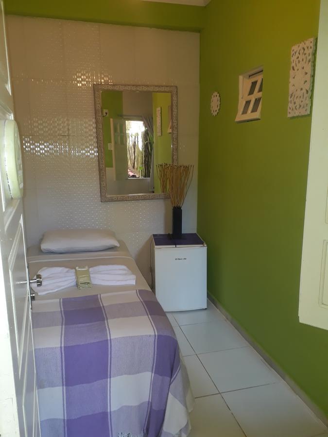 Single Room,641420424:JPEG