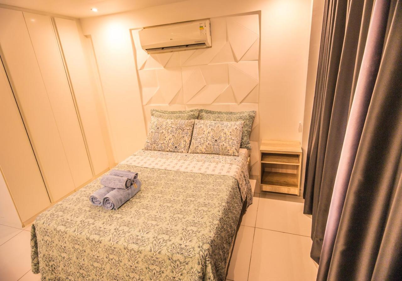 Apartamento com Cozinha e Vista