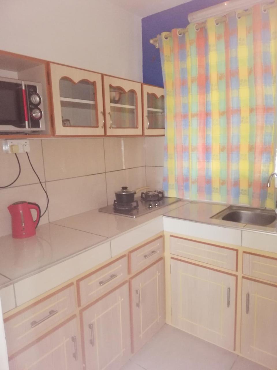 Camera Tripla