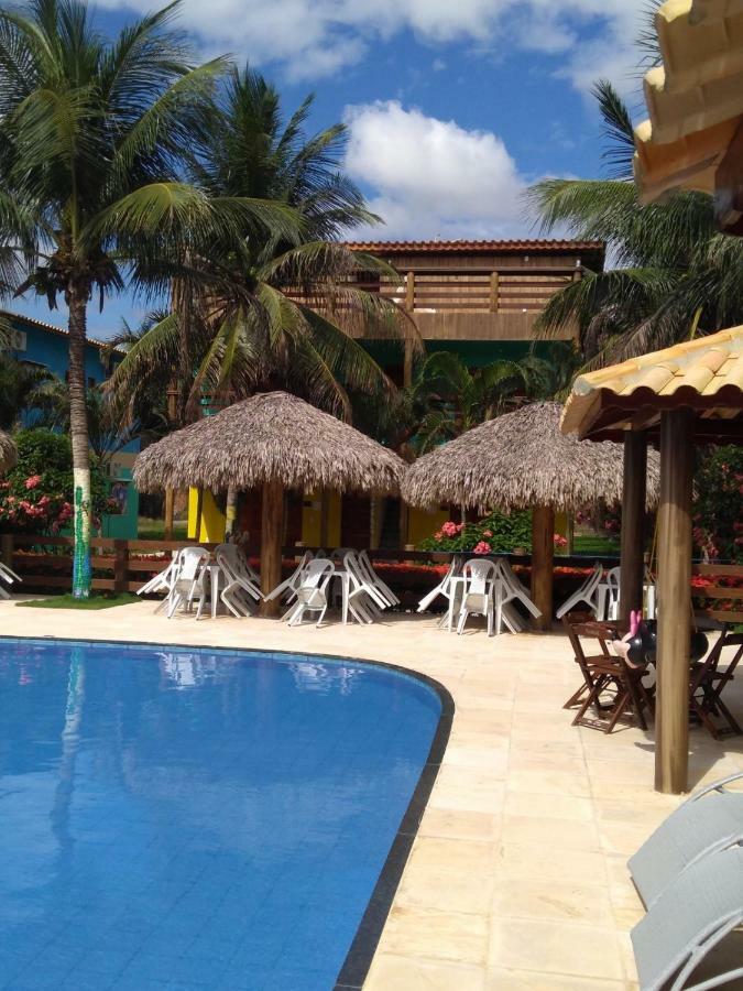 Chambre Triple - Vue sur la Piscine