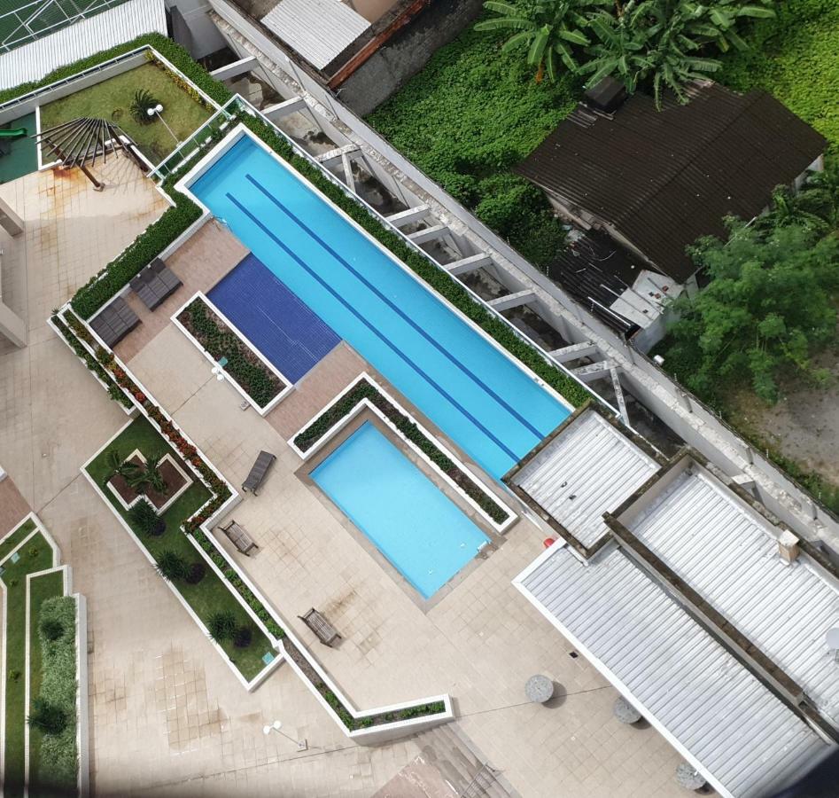 Apartamento com 3 Quartos