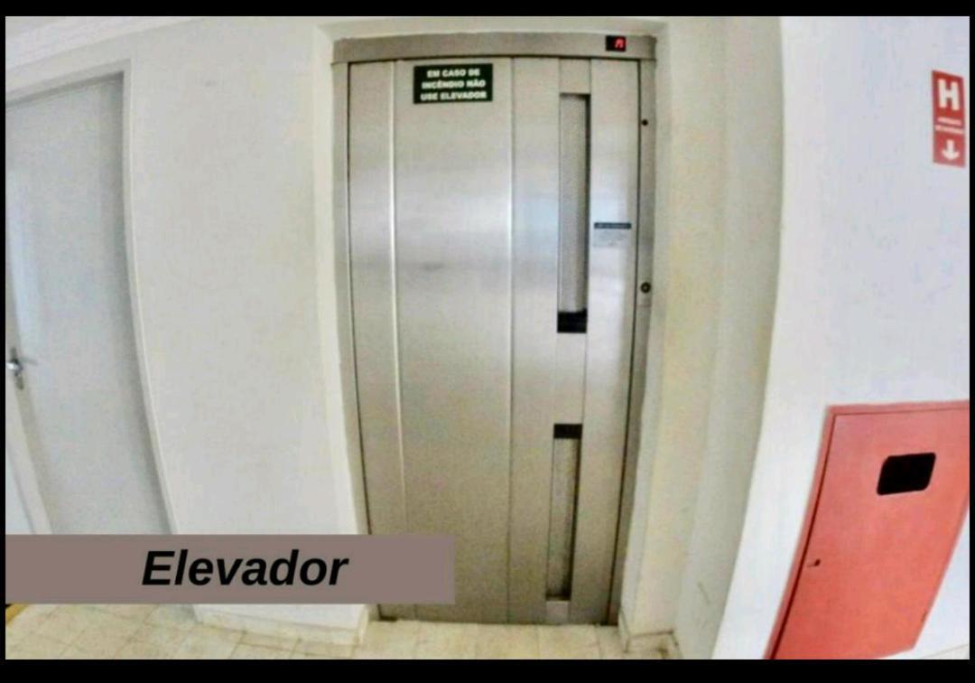 Apartamento com Vista da Piscina