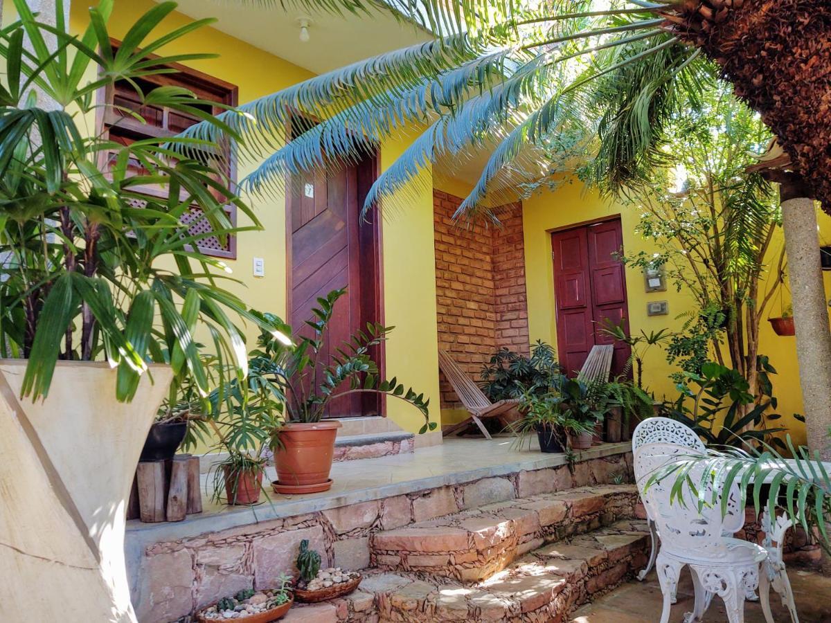 Suíte com Vista do Jardim
