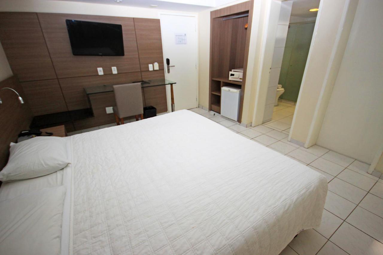Standard Room,463841106:JPEG