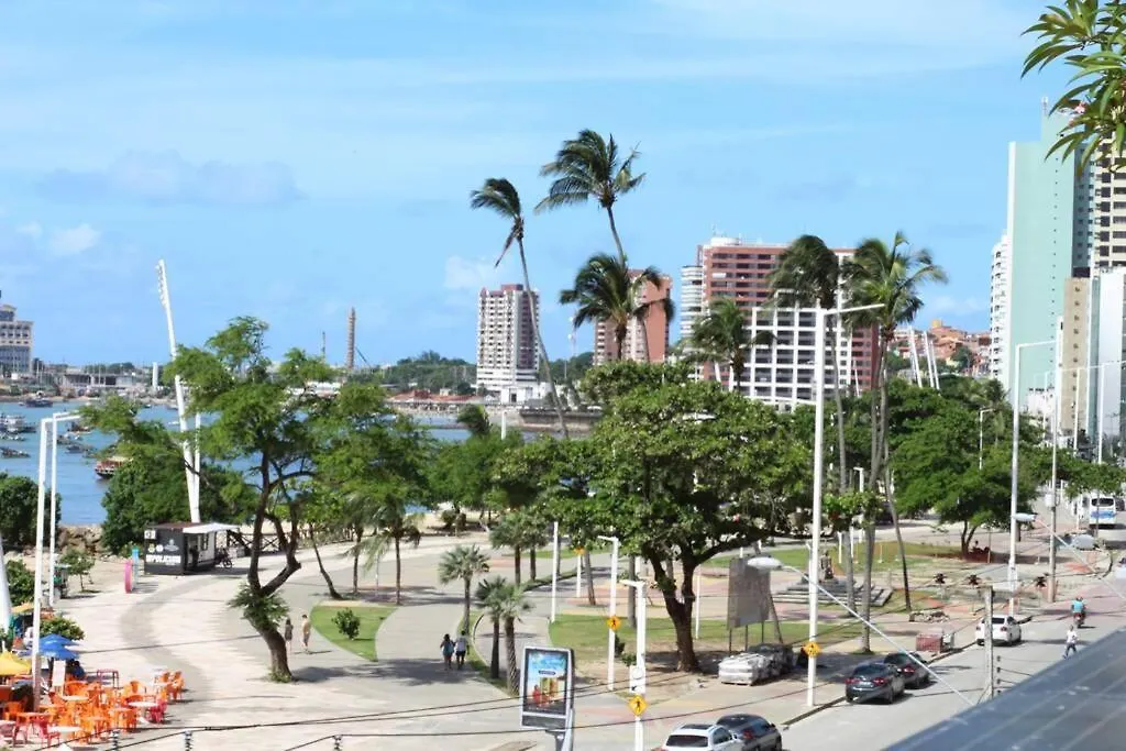 13 Flat Beira Mar Com Energia, Vaga, 3 Camas, Wi-Fi E Ar-1