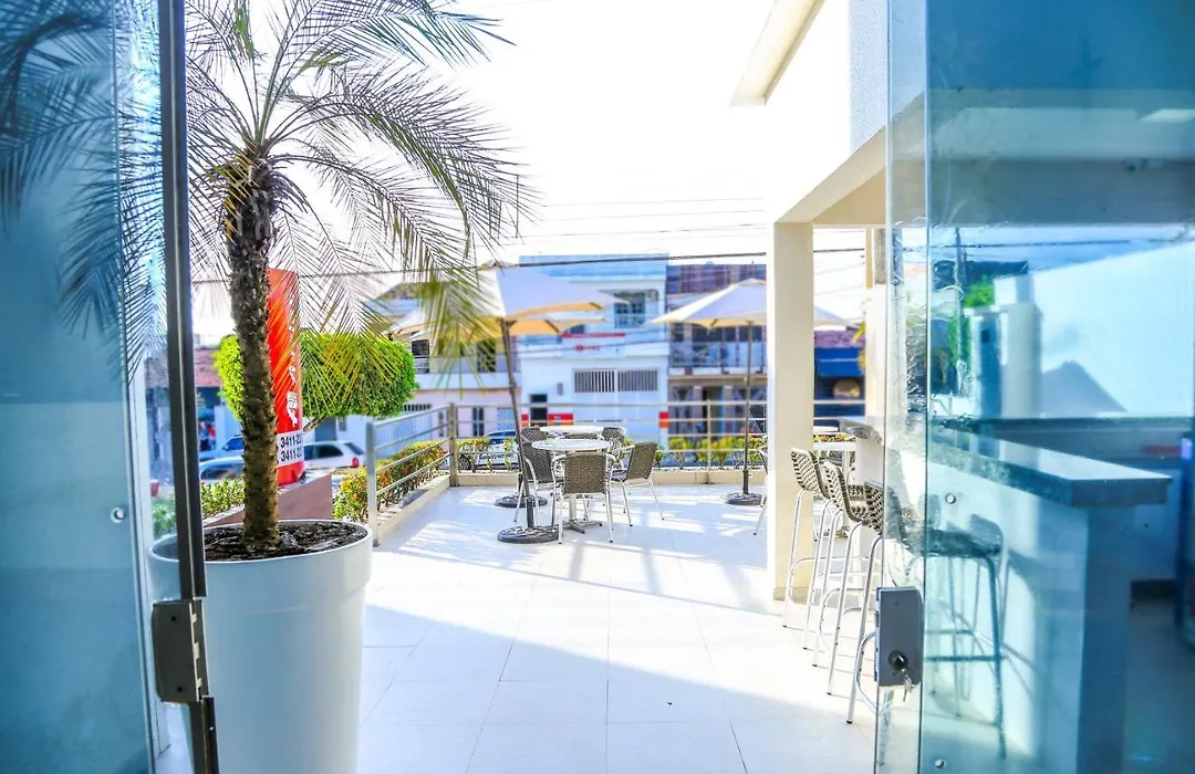 Avelan Plaza Hotel-1