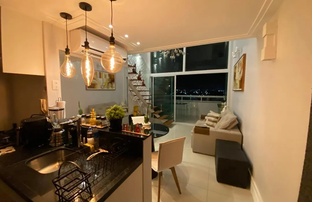 Loft Luxo Duplex Com Dois Colchoes Adicionais E Sofa Cama-1