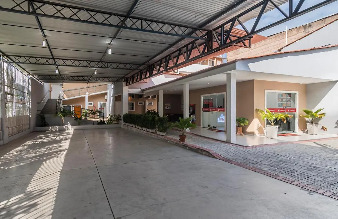 Mega Aeroporto Hotel Apenas 1 Km De Distancia Do Aeroporto De Fortaleza-1