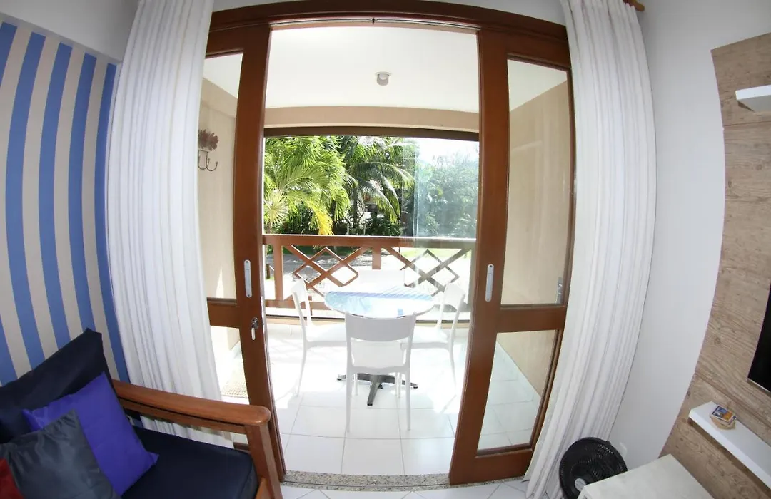 Apt Na Praia Do Forte Em Condominio Frente Mar!-1