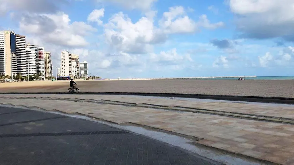 Iate Plaza Beiramar Fortaleza App1006-1