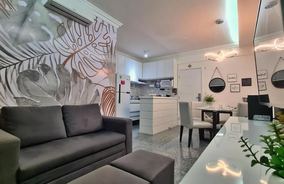 Flat Luxuoso Vista Mar Com Garagem I 250M Beira Mar Fortaleza I Cozinha Equipada, Maquina De Lavar Roupa, Adega E 2 Tv Smart Netflix I Hotel Com Piscina E Academia-1