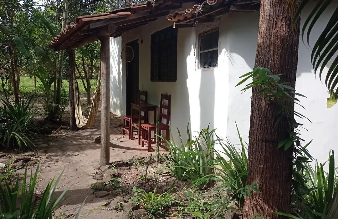 Hostel Pousada Casa Na Roca-1